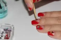 къси маникюр