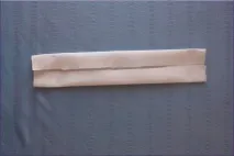 кукла червен конец