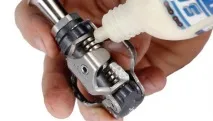 Обслуговування контактних педалей Shimano SPD, веложизнь контактних