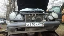 Відкриття капота W210 (бо в пошуку немає нічого із цієї серії) капота