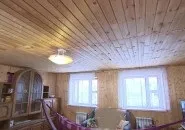 Павільйон у трояндах було
