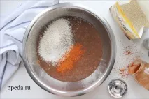 Печінкові оладки із соусом печінкові