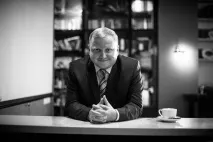 ПРОФЕСІЯ ЮРИСТ ПОГЛЯД ІЗСЕРЕДИНИ - статті, історії, публікації, WEproject погляд