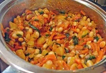 Рагу з кабачками та квасолею рагу