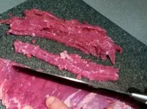 Рецепт Домашнє в’ялене м’ясо (Beef Jerky) в домашніх умовах домашнє
