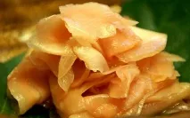 Рожевий маринований імбир, користь і шкода рожевий