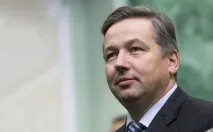 Сім’я головного слідчого МВС заробила найбільше ввідомстві найбільше