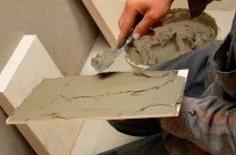 Скільки сохне плитковий клей в залежності від його складу сохне