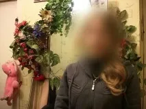 ученичка приятелката