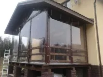 Штори для тераси та веранди захисні м’які та прозорі рулонні штори