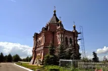 Суздаль, Міхалі церкви Михайла Архангела, Флора та Лавра та Олександра Невського міхалі