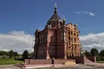 Суздаль, Міхалі церкви Михайла Архангела, Флора та Лавра та Олександра Невського церкви