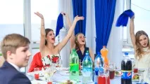 Випускний для 11 класу у Санкт-Петербурзі випускний