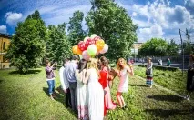 Випускний для 11 класу у Санкт-Петербурзі випускний