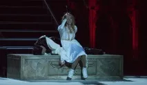 състоя
