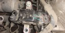 Заміна подушки двигуна Volkswagen Поло седан двигуна