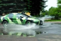 7 позашляховиків, які створювалися як звичайні седани чи купе седани