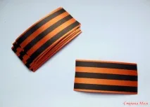 брошка панделката