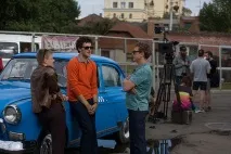 новият ретро