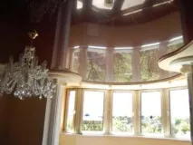Глянцеві натяжні стелі - фото, переваги та недоліки глянцеві