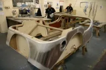 Як збирають автомобіль Morgan Aero 8, Як це зроблено morgan