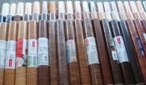 Як вибрати плівку для меблів, що самоклеїться, види, правила вибору, нюанси роботи меблів