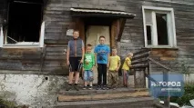 Сиктивкарка на 8-му місяці вагітності залишилася без житла після пожежі - 28 липня 2017, Новини 8-му