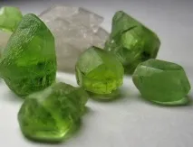 камъни символи