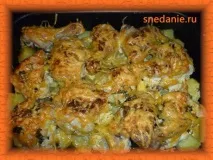 Картопля з куркою в духовці духовці