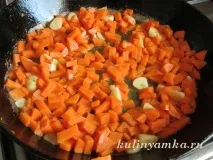 Курка ГунБао його