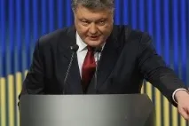 Світ Бажаючі проголосувати в посольстві України в Києві не зустріли опору - PressFrom бажаючі