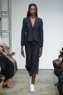 Marc Jacobs 2018г