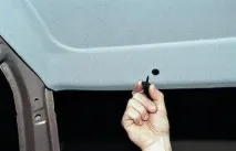 Зняття оббивки даху автомобіля ВАЗ-2110 зняття
