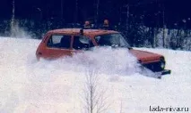 Прийоми водіння Ниви по глибоких калюжах, бродах, снігу, бруду та льоду (частина5) водіння