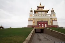 Подорож до Грузії, частина 4 Калмикія, Еліста, Північна Осетія, кордон із Грузією - Щоденник частина