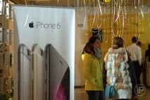 Репортаж зі старту продажів iPhone 6 у штаб-квартирі Білайна репортаж