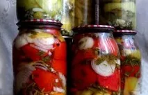 Салат з помідорів на зиму рецепт, правильно, з цибулею, маринад, овочевий, з томатом, в’яленими, цибулею