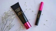 Сяючий nude-макіяж основа-флюїд та помада-блиск Artistry Signature Color - Amazing life style nude-макіяж