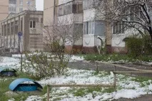 Сніг наприкінці квітня сніг