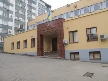 Стало відомо, як на новорічні свята працюватимуть банки, термінали та Укрпошта. відомо