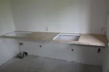 руками