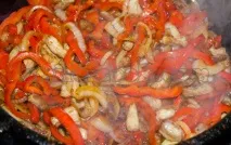 Спагетті з м’ясом та овочами в соєвому соусі - рецепт приготування спагетті з м’ясом та овочами ясом