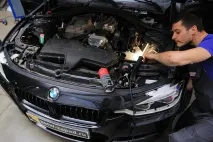 Установка світлодіодних LED фар на BMW F30 світлодіодних