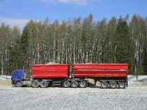 У нас ТОНАР, купець! Вантажний транспорт та спецтехніка тонар
