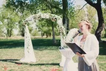 Виїзна церемонія або реєстрація шлюбу в РАГСі виїзна