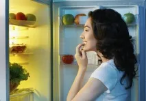 6 продуктів, які можна їсти перед сном - чи можна перед сном їсти яблука - Здорове харчування їсти