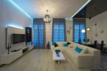 світла
