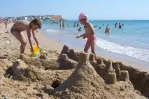 Безпечний відпочинок на морі з дитиною поради батькам - Мирознавець безпечний