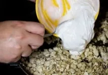 Швидка закуска рецепт приготування печериць з курячою грудкою швидка