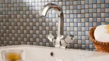 благоприятен ефект върху благоприятен ефект